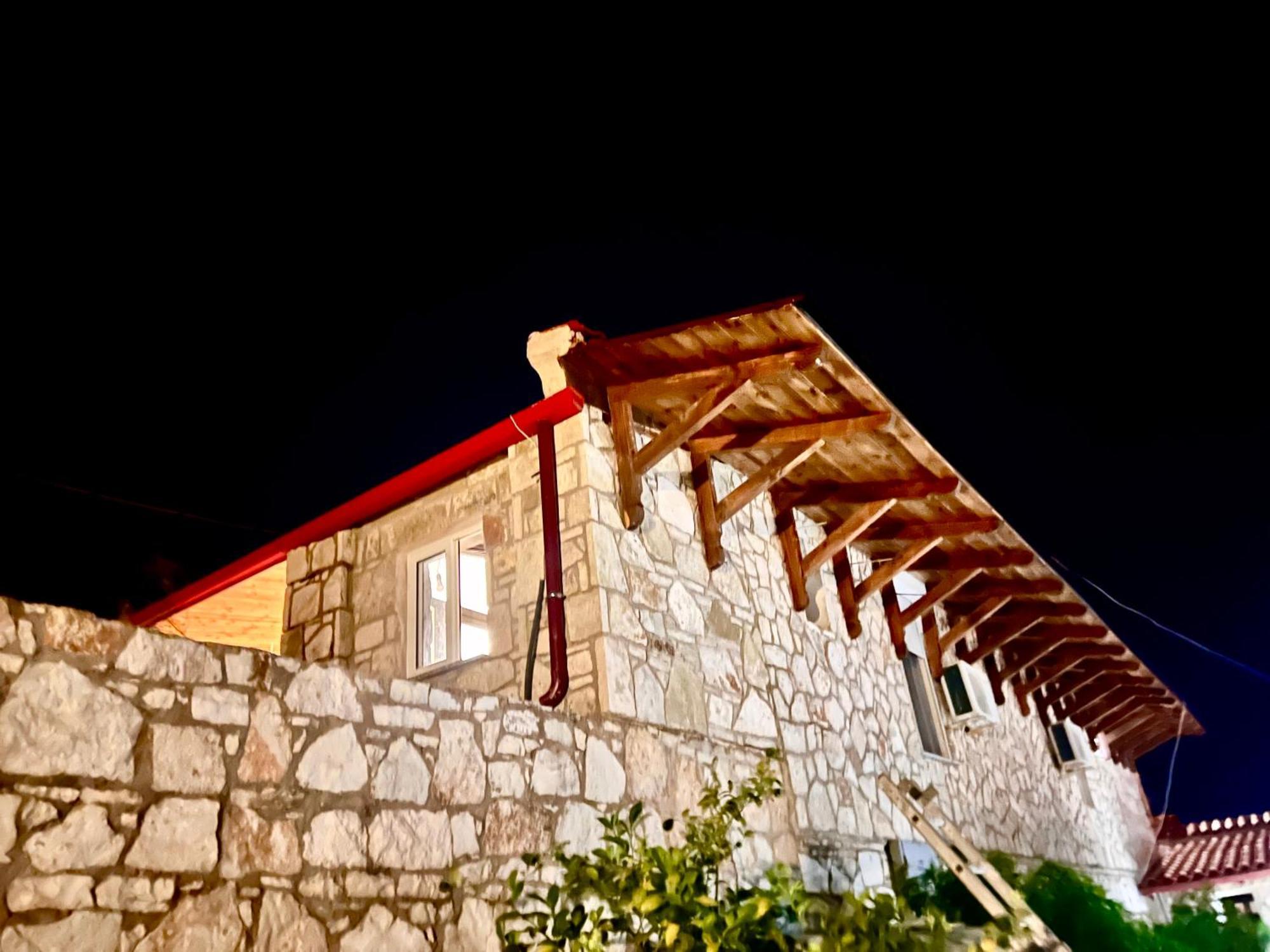 Jardin Miraculeux Hotel Himare Buitenkant foto