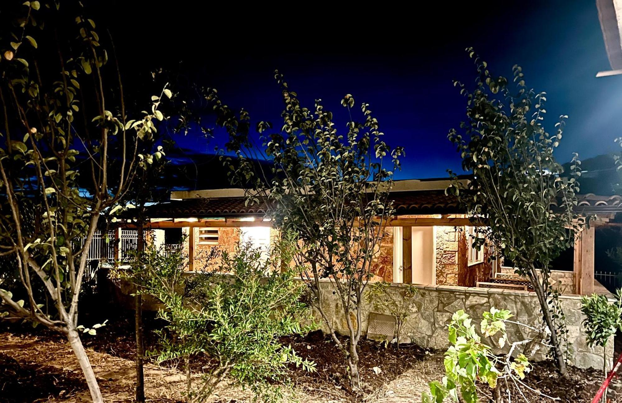 Jardin Miraculeux Hotel Himare Buitenkant foto