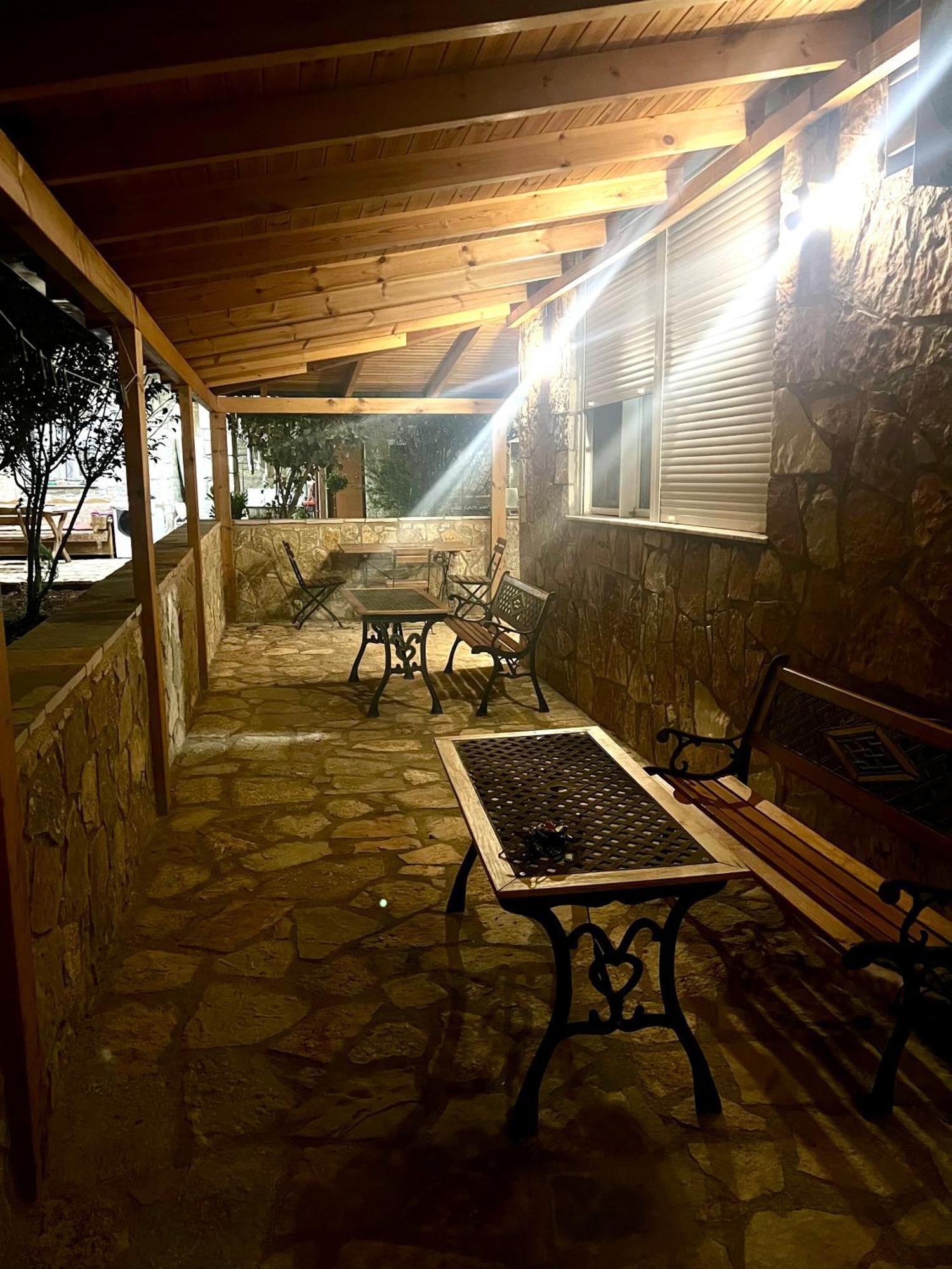 Jardin Miraculeux Hotel Himare Buitenkant foto