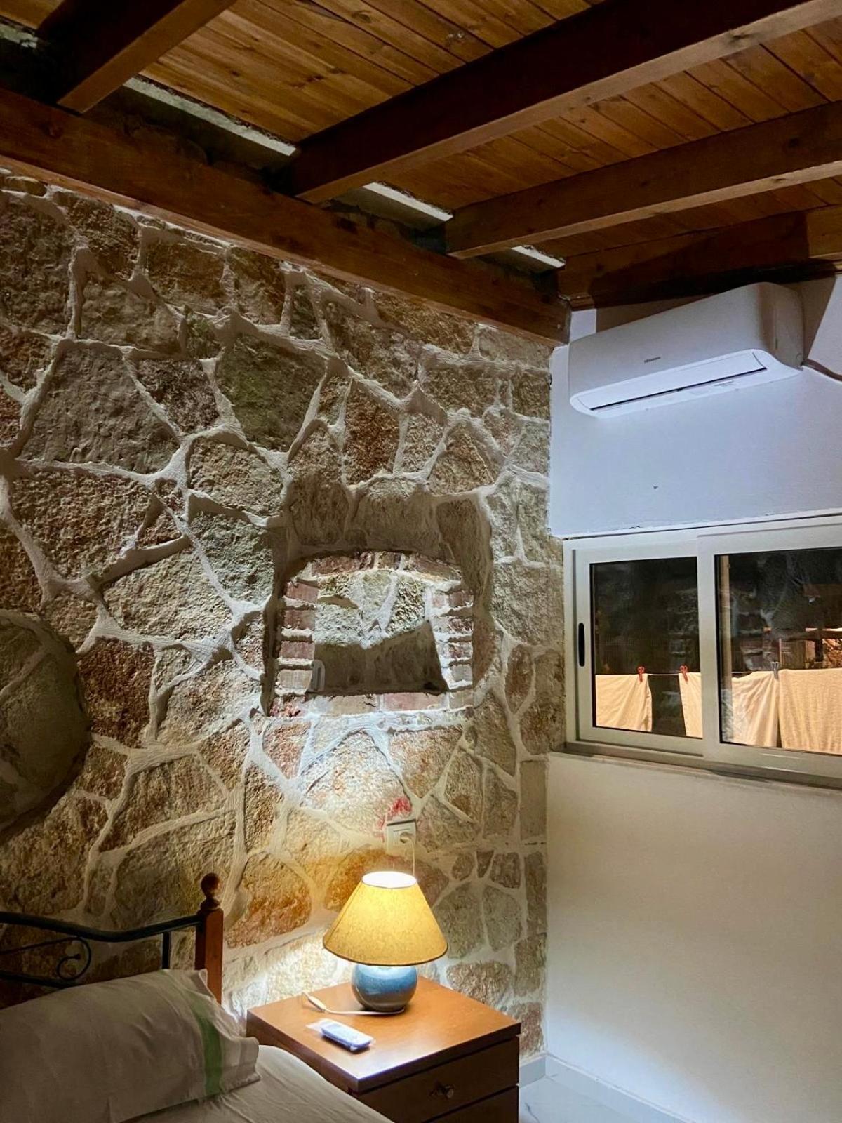 Jardin Miraculeux Hotel Himare Buitenkant foto